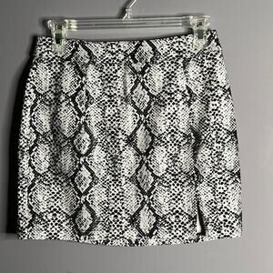 Garage Black and White Snake Print Mini Skirt Size Small
